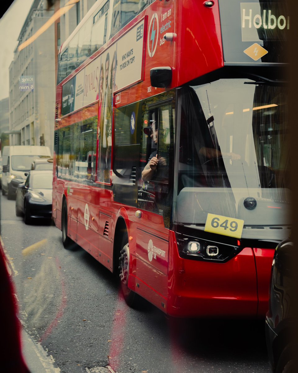 VictorFeillant's tweet photo. 📸 Londres sous la pluie, 20 octobre 2024 #streetphotography https://t.co/NtenNr3i7r