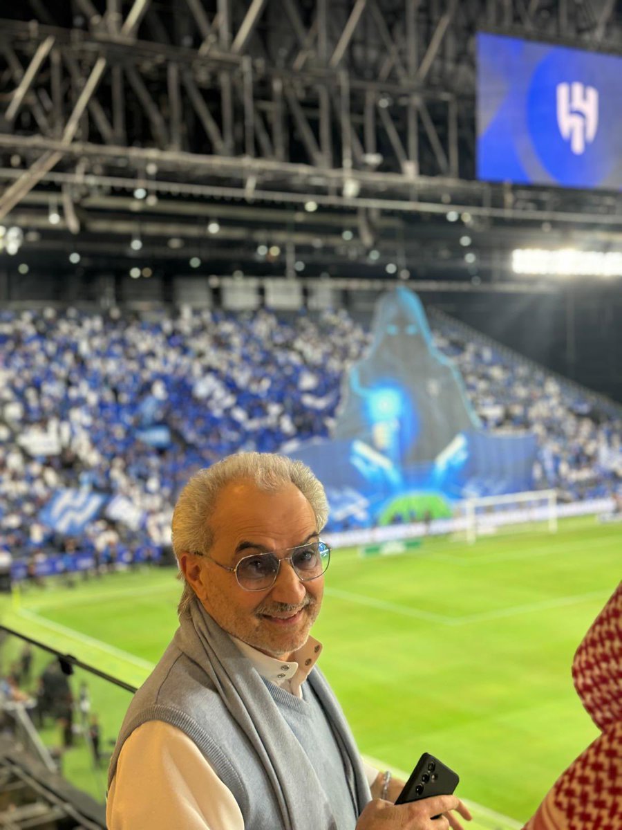 بسم الله نبدا الفعاليه
سحب على 400,000 ريال .. ريال ينطح ريال 🔥
#الهلال 
الشروط :ريتويت ولايك لهذه التغريدة
- تابعني <a href="/AlwlydMwassh/">مؤاسسه الوليد الخيريه</a>
     وقووول تم 🔥💰
- ورسال رقمك بالخاص 📩 🇸🇦 
لحد يقول حظي شين ..شارك
 #الهلال_العين_آسيا #الهلال_العين