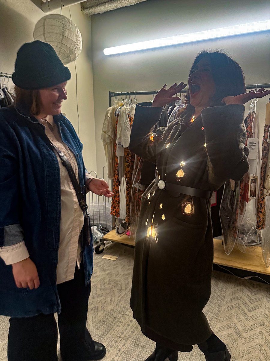 Shohreh Aghdashloo tweet media