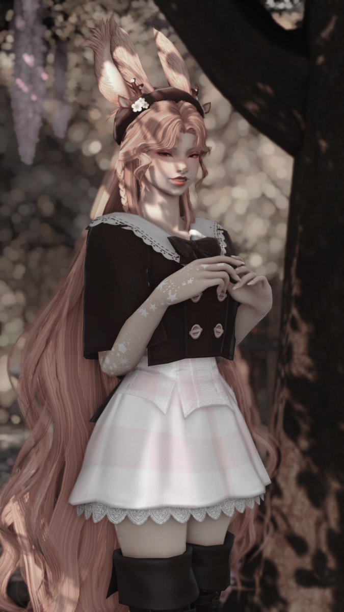 ExieBebe's tweet photo. Red haired Anya you are beautiful. Also this is my first time putting another pattern/texture on a vanilla piece! Wasn't too hard at all and I like it :D
#gposers #viera #ff14ss #BamiMods #MiesBees #eorzeaphotos #exiemods https://t.co/ztPoIY27qf