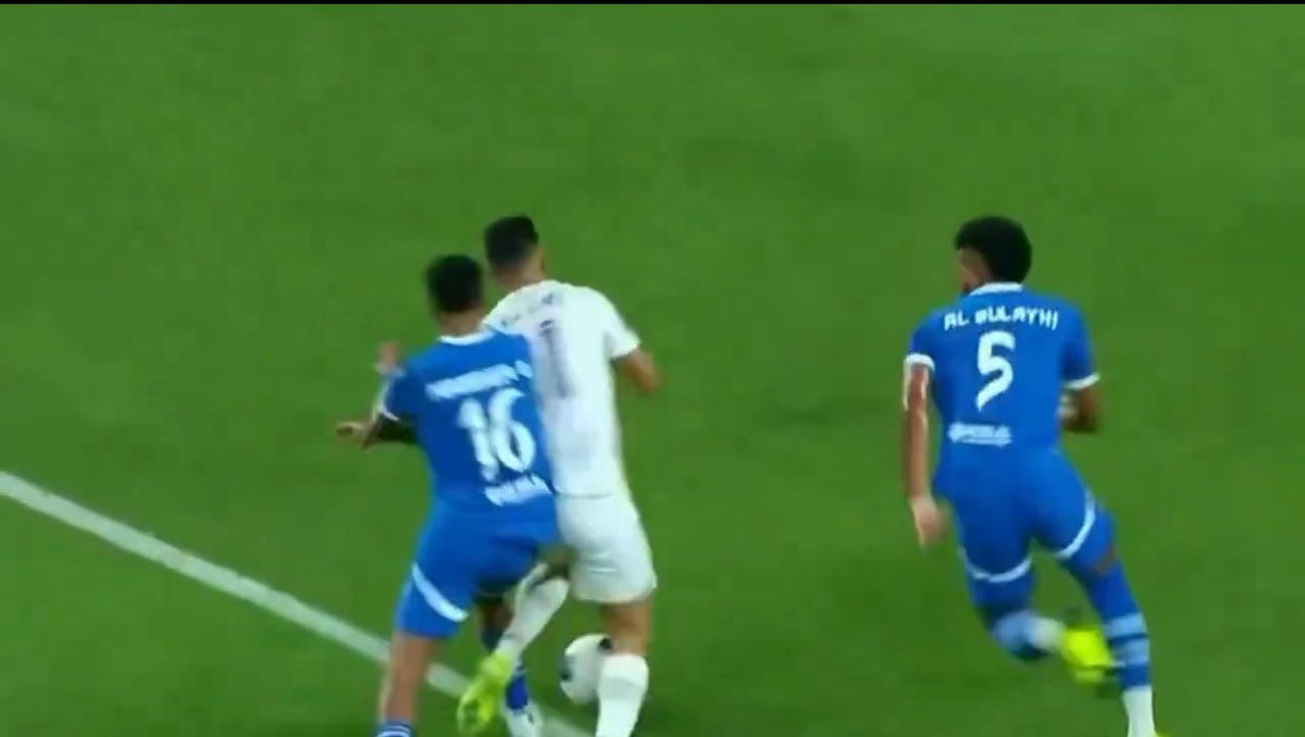 منبر العين tweet media