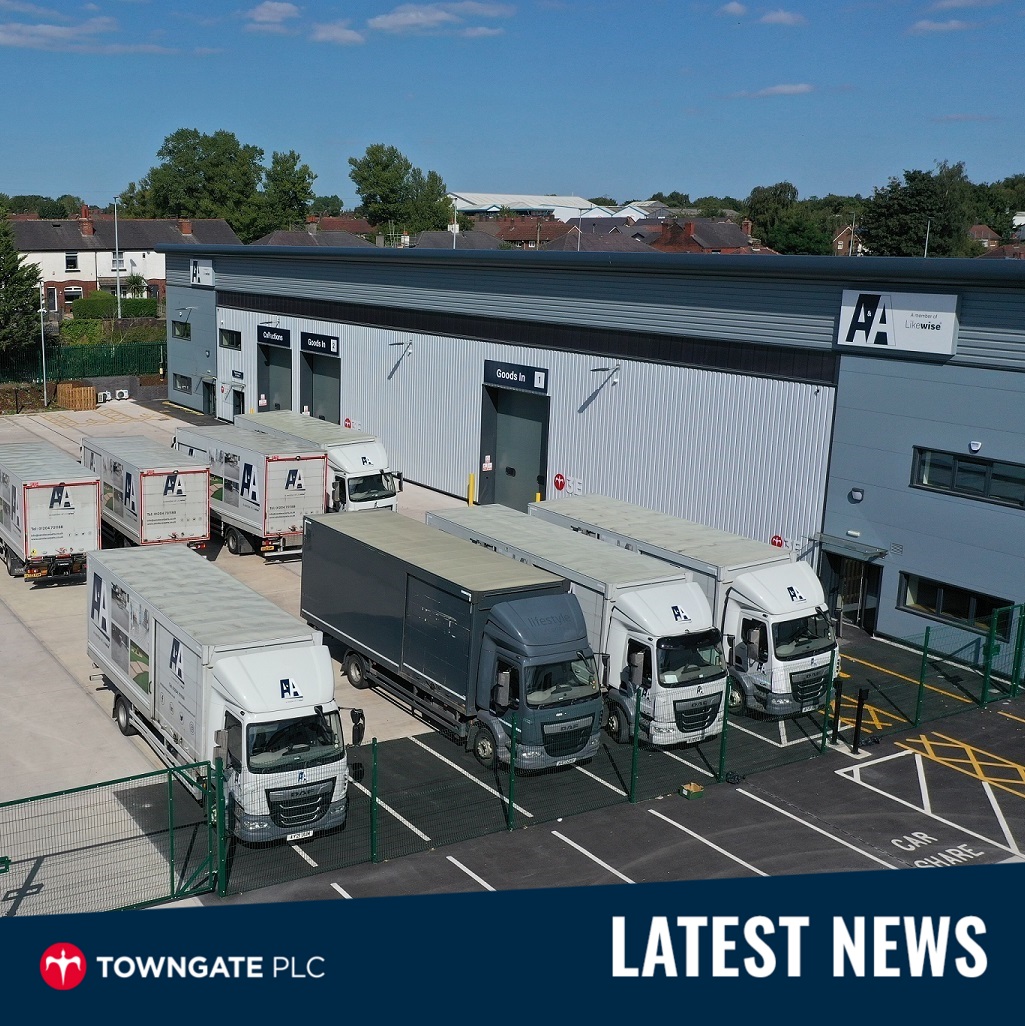 We're delighted to have welcomed Likewise Flooring to our £6 million+ industrial development. The firm occupy 2 of the 3 leased units, strategically placed in the #northwest. Only THREE now remaining - full story: ow.ly/t5R250TQ2g8 #industrialunit #warehouse #manchester