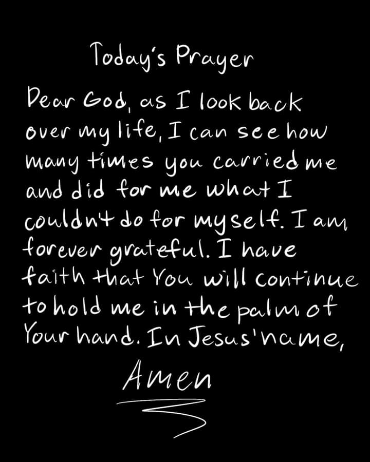 Emily_Mabasa's tweet image. OCTOBER 21

To God we will offer praise all day long, And we will give thanks to your name forever. - Psalms 44:8

Jehovah guides and protects us, relieving us of the weight we carry on our shoulders.

#DivineProtection #TrustInHim