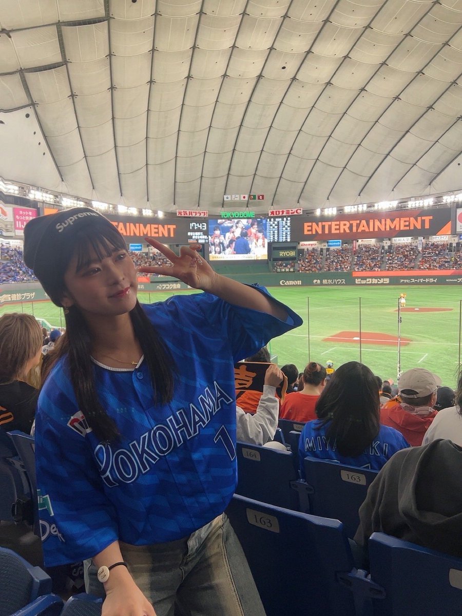 aikadance's tweet photo. クライマックスシリーズ最終戦📣💙⚾️

大接戦で本当に凄かった、、😭

今シーズンいった浜スタと東京ドーム📸^-^✌︎日本シリーズも楽しみだああ😍💪🏼
#クライマックスシリーズ 
#baystars #ベイスターズ 
#横浜ベイスターズ  #DeNAベイスターズ 
#ジャイアンツ #巨人vsDeNA
https://t.co/SP0ymkOnnk https://t.co/Wz0FuWJKCl