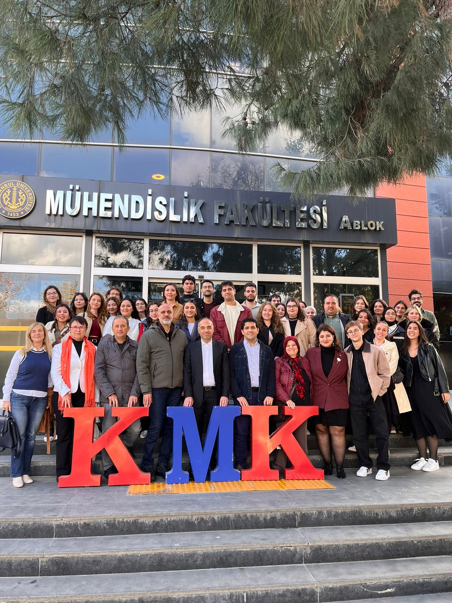 iuckmk's tweet photo. Mezunlar günü etkinliğimizde bize katılan Saygıdeğer Dekanımız, Hocalarımız, Kulüp Kurucu başkanımız Prof.Dr. Yavuz Selim Aşçı ve Kıymetli Mezunlarımıza teşekkürlerimizi sunuyoruz🌸🤩

Bir sonraki etkinliğimizde görüşmek üzere💞Bizi takip etmeyi unutmayın🤩🤩 https://t.co/eenCUHyk7j