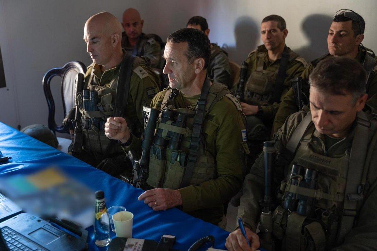 إسرائيل بالعربية tweet media