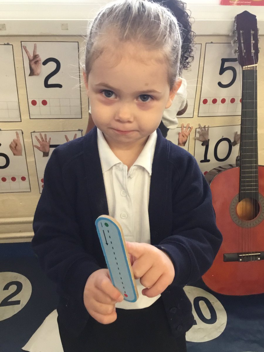 We’re going on a one hunt… “One square.” “ I made one cupcake and put one candle on it.” “Un is one.” “Number one.” <a href="/paganelschool/">Paganel Primary</a>