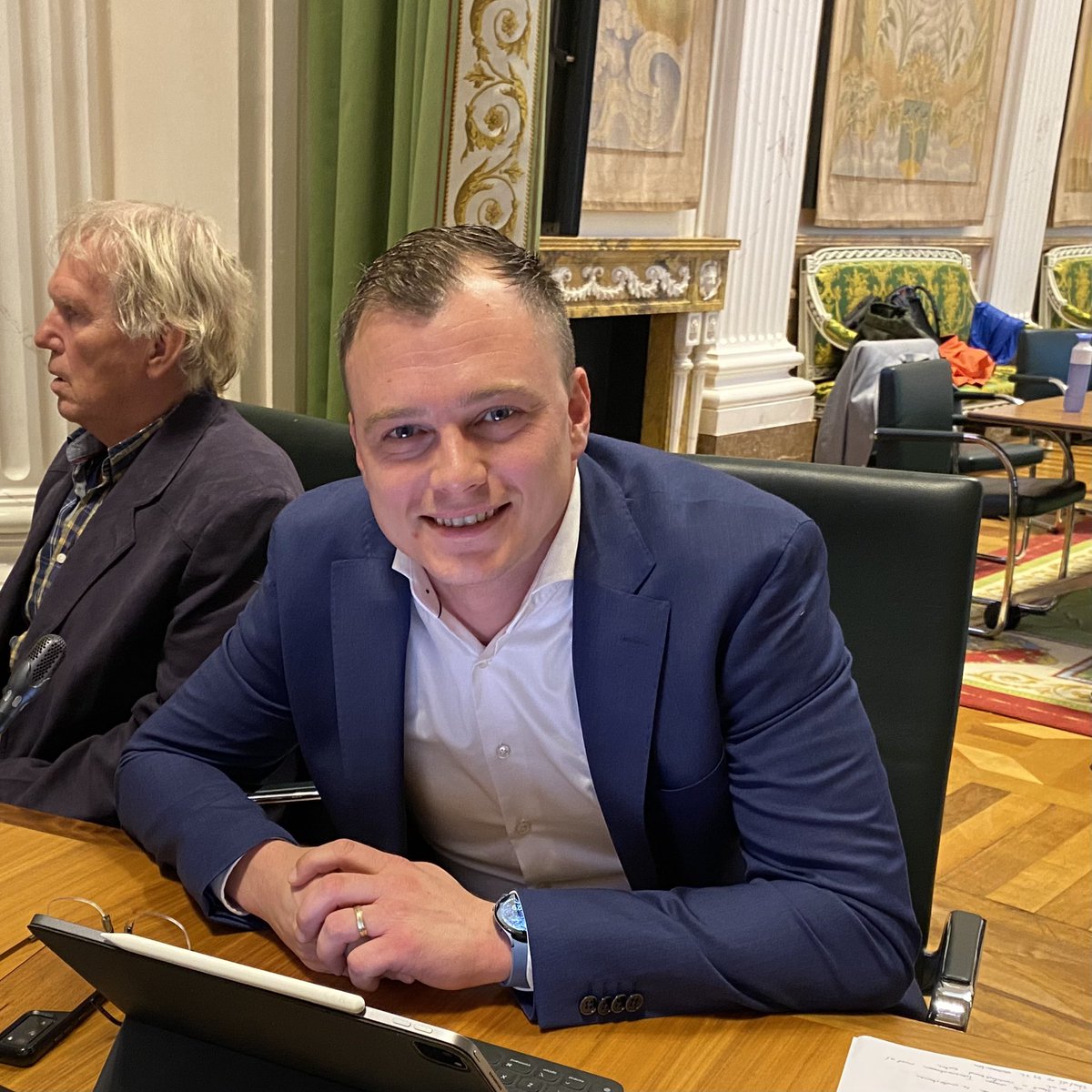 CDA Noord-Holland (@cdanh) on Twitter photo .<a href="/SimonDijk2/">Simon Dijk</a> over discussienota toerismespreiding: de druk op toeristische plekken zoals Amsterdam en Zaanse Schans is groot. Het CDA wil toerisme beter spreiden door onderzoek te doen naar binnenlandse toeristenstromen en samenwerking met regio's. Ook goed voor lokale economie! .<a href="/SimonDijk2/">Simon Dijk</a> over discussienota toerismespreiding: de druk op toeristische plekken zoals Amsterdam en Zaanse Schans is groot. Het CDA wil toerisme beter spreiden door onderzoek te doen naar binnenlandse toeristenstromen en samenwerking met regio's. Ook goed voor lokale economie!