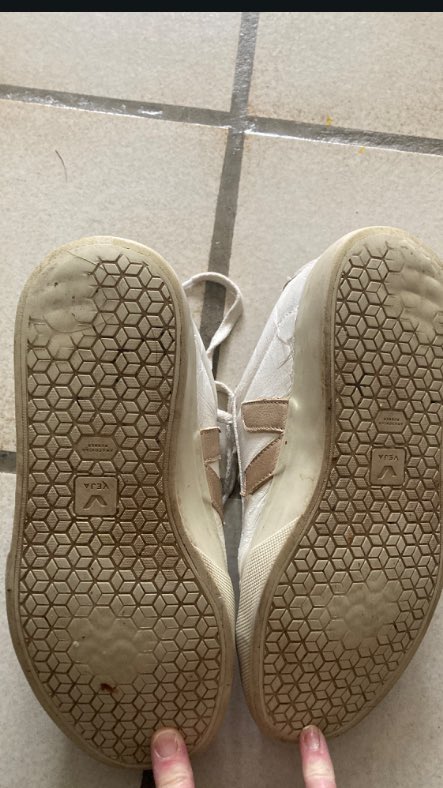 RerBcassine 6g ! tweet media