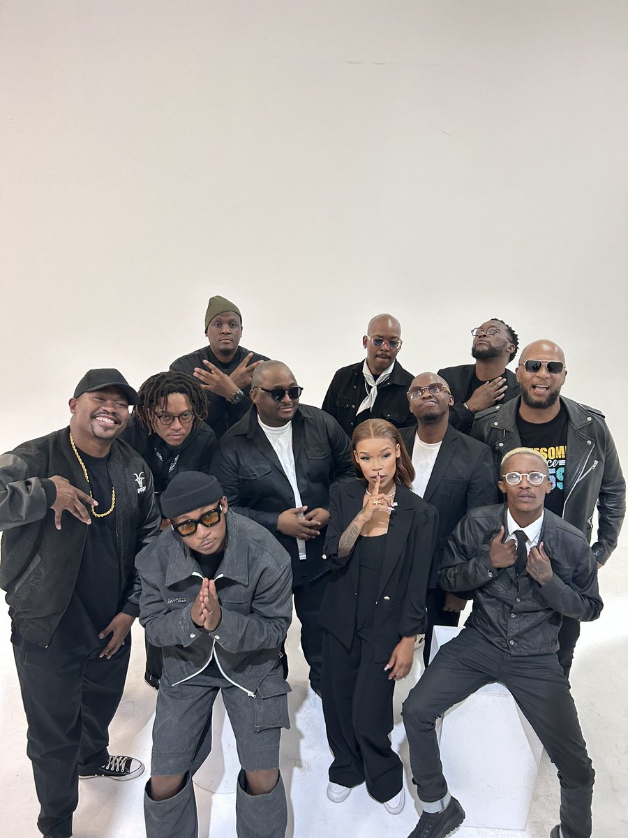 Which Motswako icons can you spot in this picture? 👀 #MotswakoMantaga #MaftownHeights