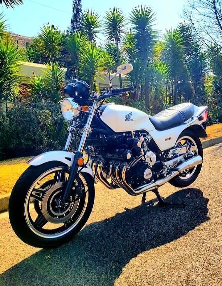 popsyosh34's tweet image. 🇿🇦6️⃣🏁 CBX1000-6 #Tidy