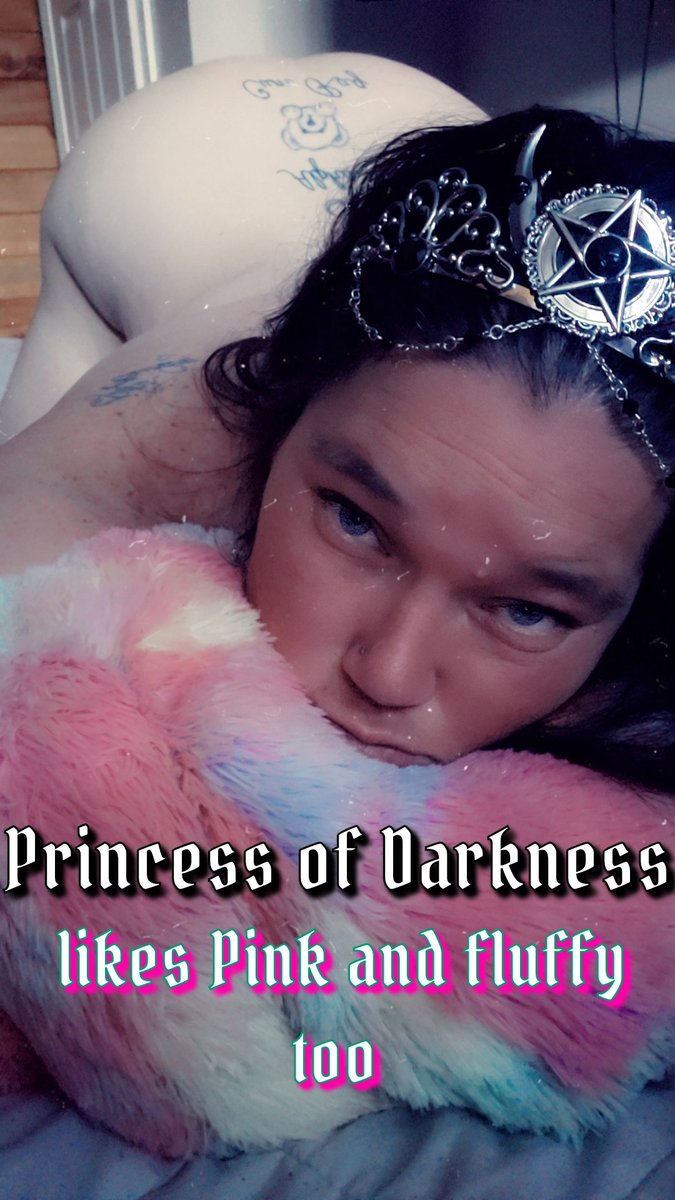 docileprincess's tweet photo. #OFgirl #princessofdarkness https://t.co/WfvN0mQHUB