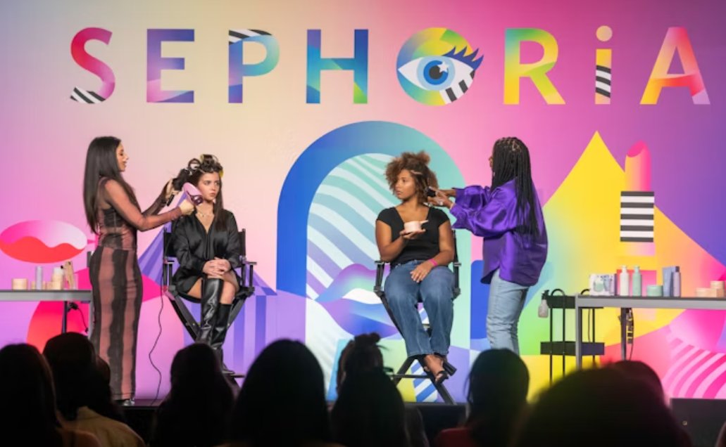 BizBash's tweet image. Step inside the vibrant world of SEPHORiA 2024 in Atlanta! 🌈✨

Click the link below to get an exclusive look at all the color, creativity, and beauty magic that made this year’s event unforgettable 👇

bizbash.com/production-str…

#BizBash #SEPHORiA #BeautyCommunity #EventRecap