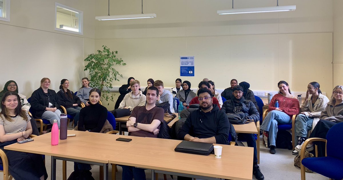 lydiaj1983's tweet photo. Today our 28 3rd Yr @UniLeedsRad students returned to LTHT @LeedsRadiology. After Induction &amp; Mandatory Training sessions they’re all ready to start their final year clinical placements. #newradsincoming #ourfutureworkforce @SCoRMembers https://t.co/u7EYZuC18q