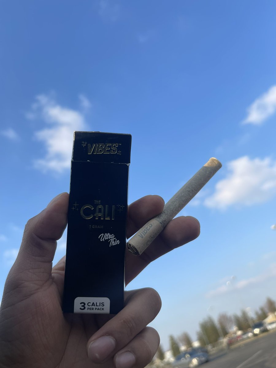 Cannapatient710's tweet photo. Waken Baken A Cali! ✨✨✨✨✨✨ @berner415
#VibeTribe #VibesPapers #StuffAndPuff https://t.co/EMJUI4pgnP