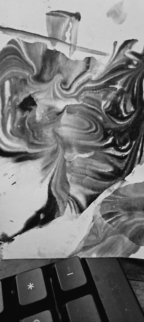 Today even the nebulae ache
.