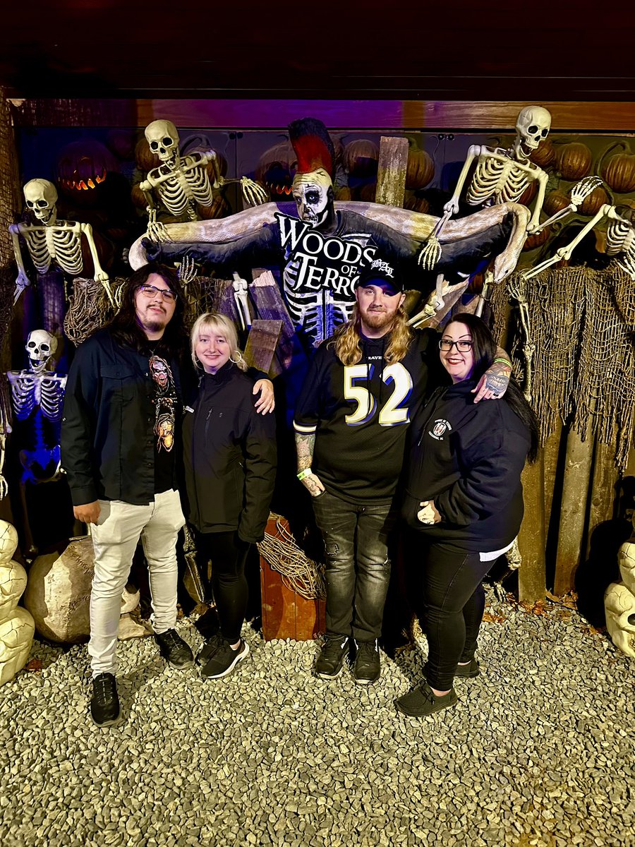 ForeFatherCrede's tweet photo. #SpookySquad @woodsofterrornc was an amazing experience with the most detailed haunted house I’ve walked through. Maybe even got some inspiration for certain people in @CAWolition_ and of course with the best crew https://t.co/BFNe9pJs8j