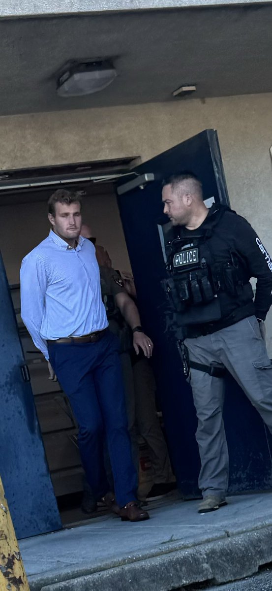 Baltimore Police tweet media