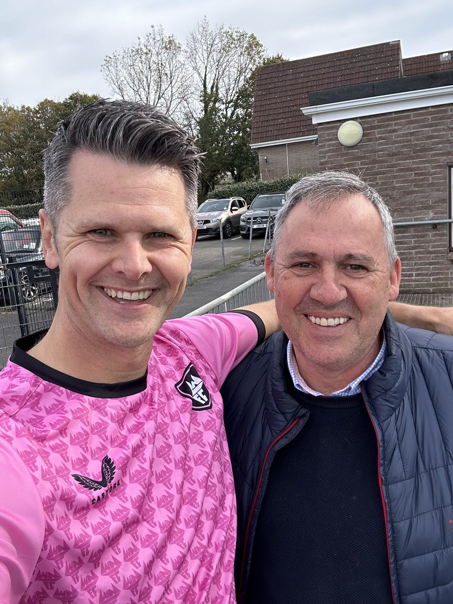 We can’t tell what <a href="/AndyJehan/">Andy Jehan 🇯🇪</a> was happiest about. The fact that we were back playing in <a href="/StJohnJersey/">Parish of St John</a> or seeing our kit in real life. #WNFC #WellbeingOverWinning