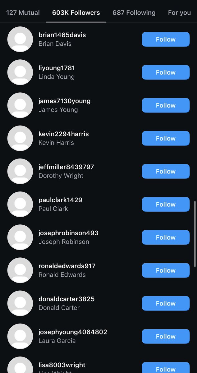 9mar2023's tweet photo. @saiketanrao buys fake followers after losing 2000 followers for surprising his Addy baby😂😂 stupid #saishi fans supporting this fake person😂😂
#saiketanrao https://t.co/kh2VKamen2