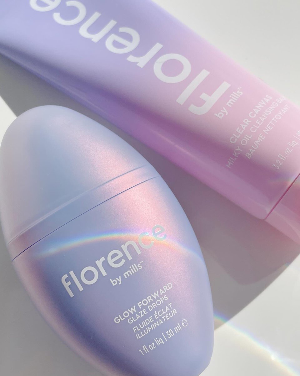 Florencebymills's tweet photo. glazed &amp; glowing all season long with our glowing up skincare duo 💫💜

shop glowing up now at https://t.co/mOF0hrNKS4
📸 @lovelivmillls https://t.co/Iy2SRO53d0