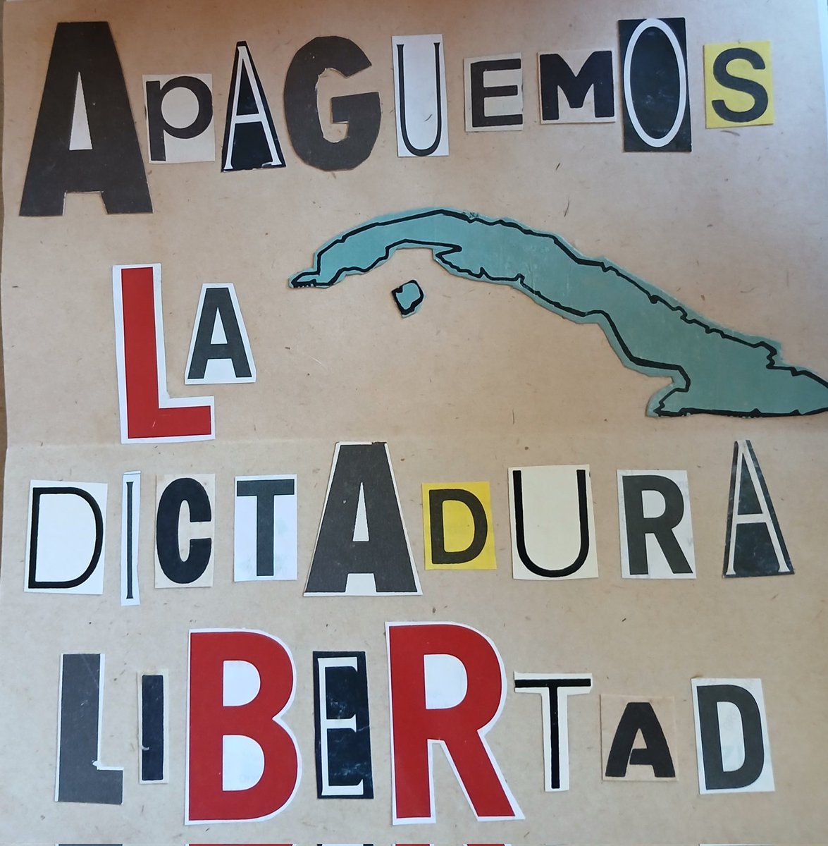 IGOR_GORT's tweet photo. Collage a falta de corriente, agua, comida y libertad.
No me cansaré de decirlo: #AbajoLaDictadura 
#DimitanYa
#CubaEstadoFallido 
#AbajoElPartidoComunista 
#ApaguenLaDictadura https://t.co/5PVD7BRViH