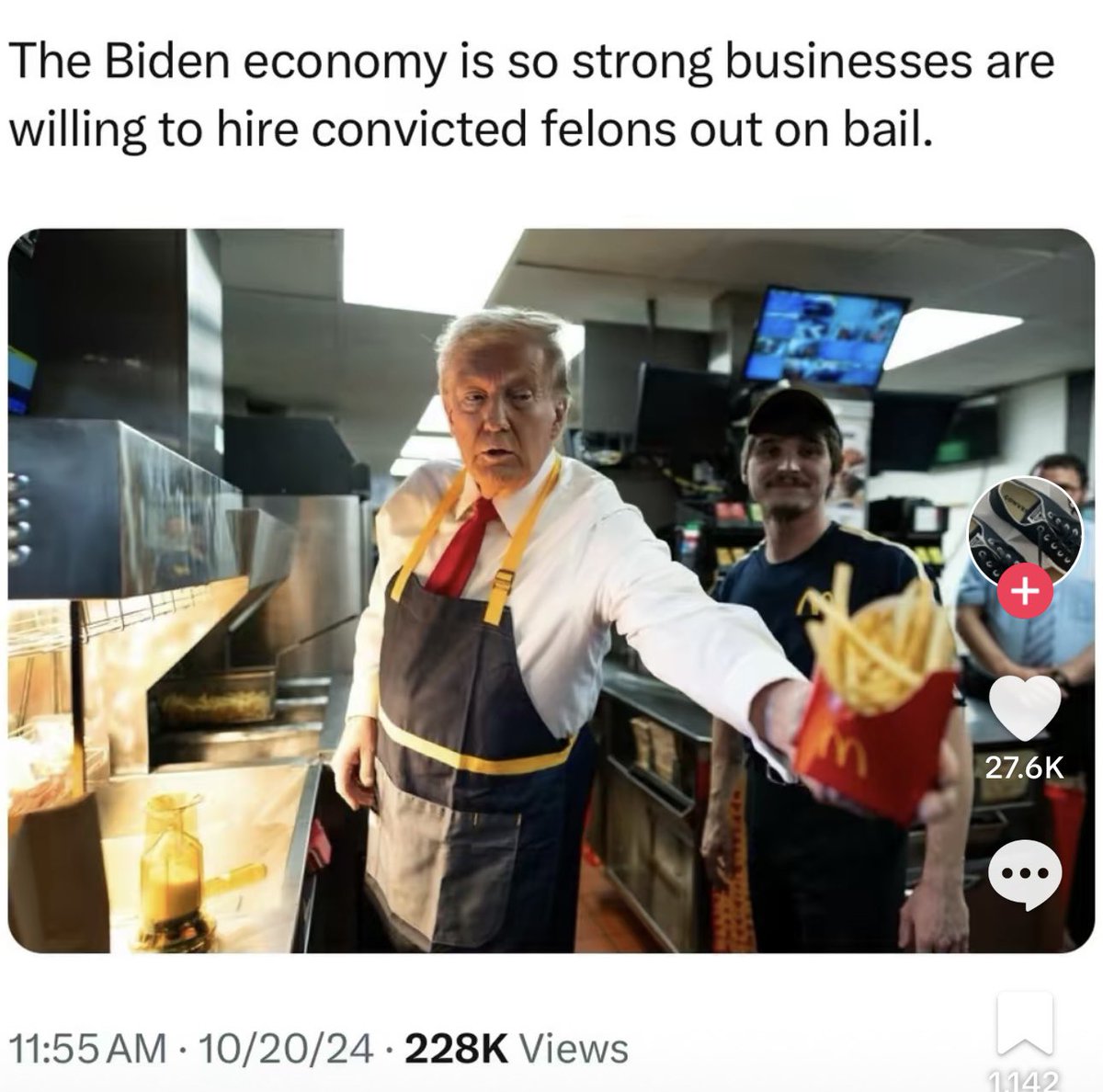 MoonsGrandpa tweet media
