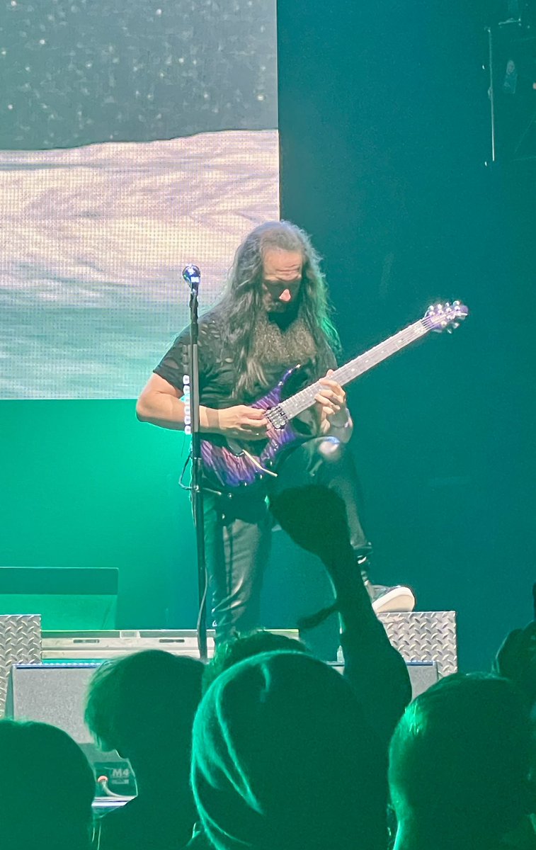 veetacore's tweet photo. Dream Theater at The O2 last night. https://t.co/xYRsf7YWRm