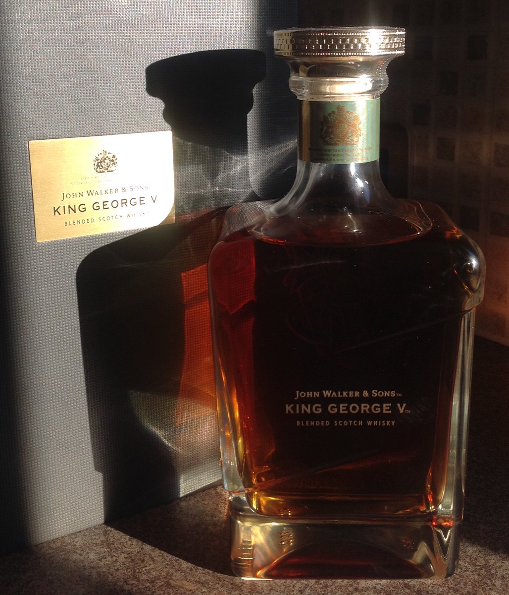 whiskyrepublic's tweet photo. I've taken a decision to revisit some of the whisky scribblings written between 2008-2020 whilst totally immersed in the whisky community.  This  tale centres around one afternoon planning my dad's funeral.
Whisky ... unique 😀👍 #alltrue
https://t.co/e9zZ1ctatq https://t.co/Xo8wNQLDWR
