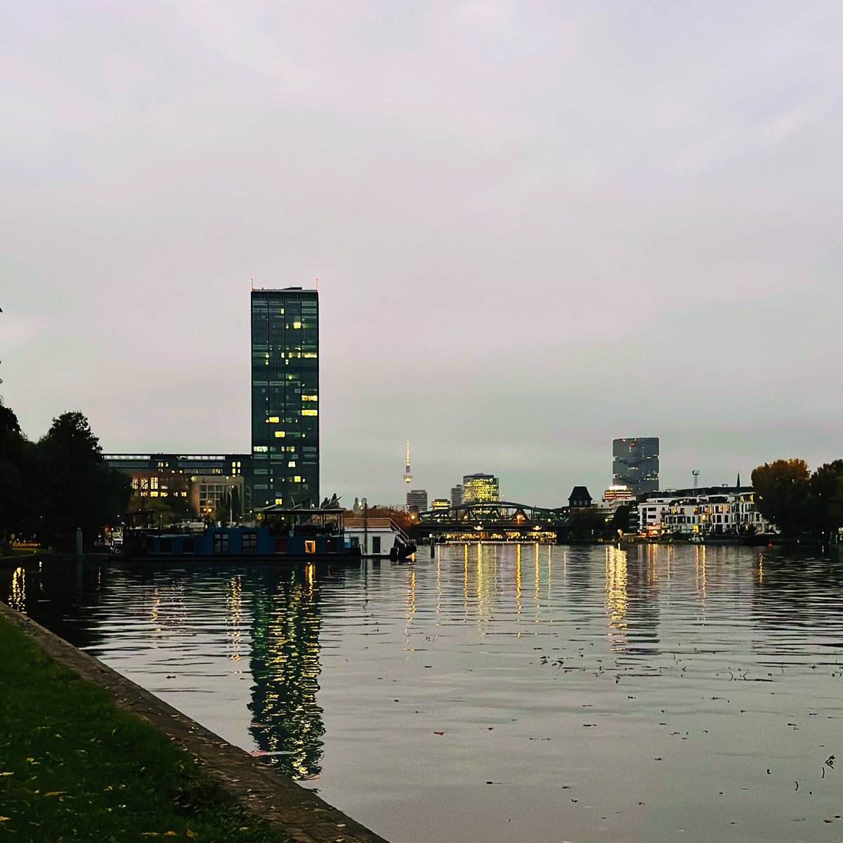 Leaving comfort zone is the first step to thrive. Consistency is next. #SuccessFactors