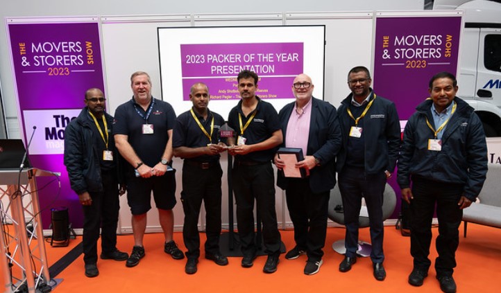moversstorers's tweet photo. THE 2024 PACKER OF YEAR COMPETITION IS NOW OPEN FOR ENTRIES.
Delivered with the support of @BritanniaMovers &amp;
devised by  @Britannia Reeves, the competition is fierce.  
TO ENTER ⬇️ 

https://t.co/bM5GoVvneb https://t.co/7Yqyp8RD1j