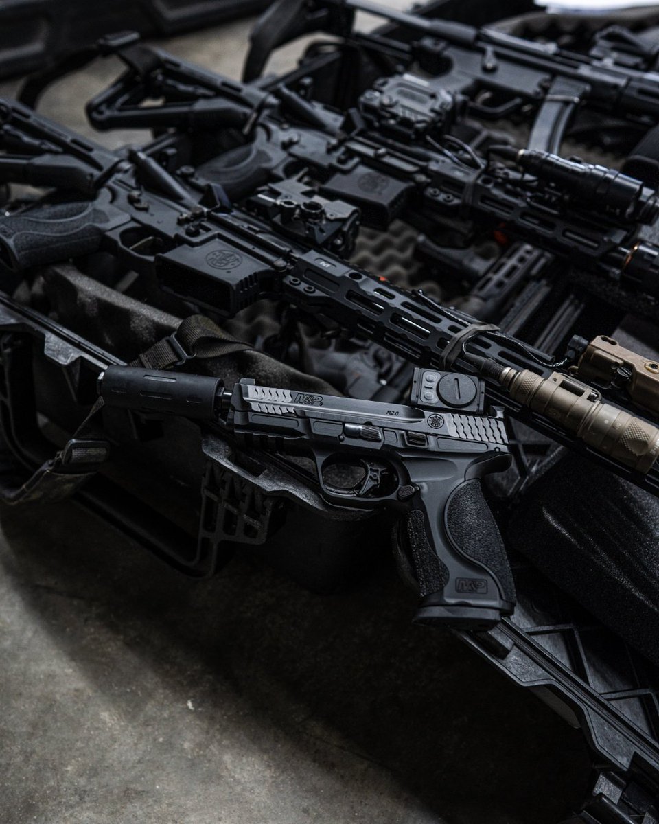 Smith_WessonInc's tweet photo. m&amp;p monday 😮‍💨

@gmsuppressors https://t.co/R7vxXAvXhh