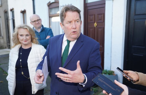 otrosnosotros's tweet photo. “What we need to do now is to give property industry all our taxes but @sinnfeinireland wants to take away these supports.” -@DarraghOBrienTD probably.
#NeoliberalHell #AssetUrbanism https://t.co/EO2ry7jVLF