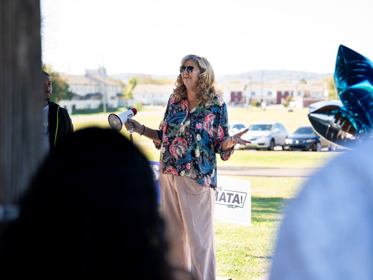 Rep. Gloria Johnson tweet media