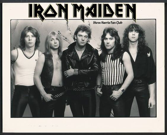 Sucedió lo inevitable, FALLECIÓ PAUL DI'ANNO, cantante de IRON MAIDEN en los 2 álbumes establecieron a la banda como pilares del Heavy Metal. No tenía una gran voz operática, sino una actitud punk, terrenal, pandillera. He's running free, yeah! REST IN POWER! UP THE IRONS!