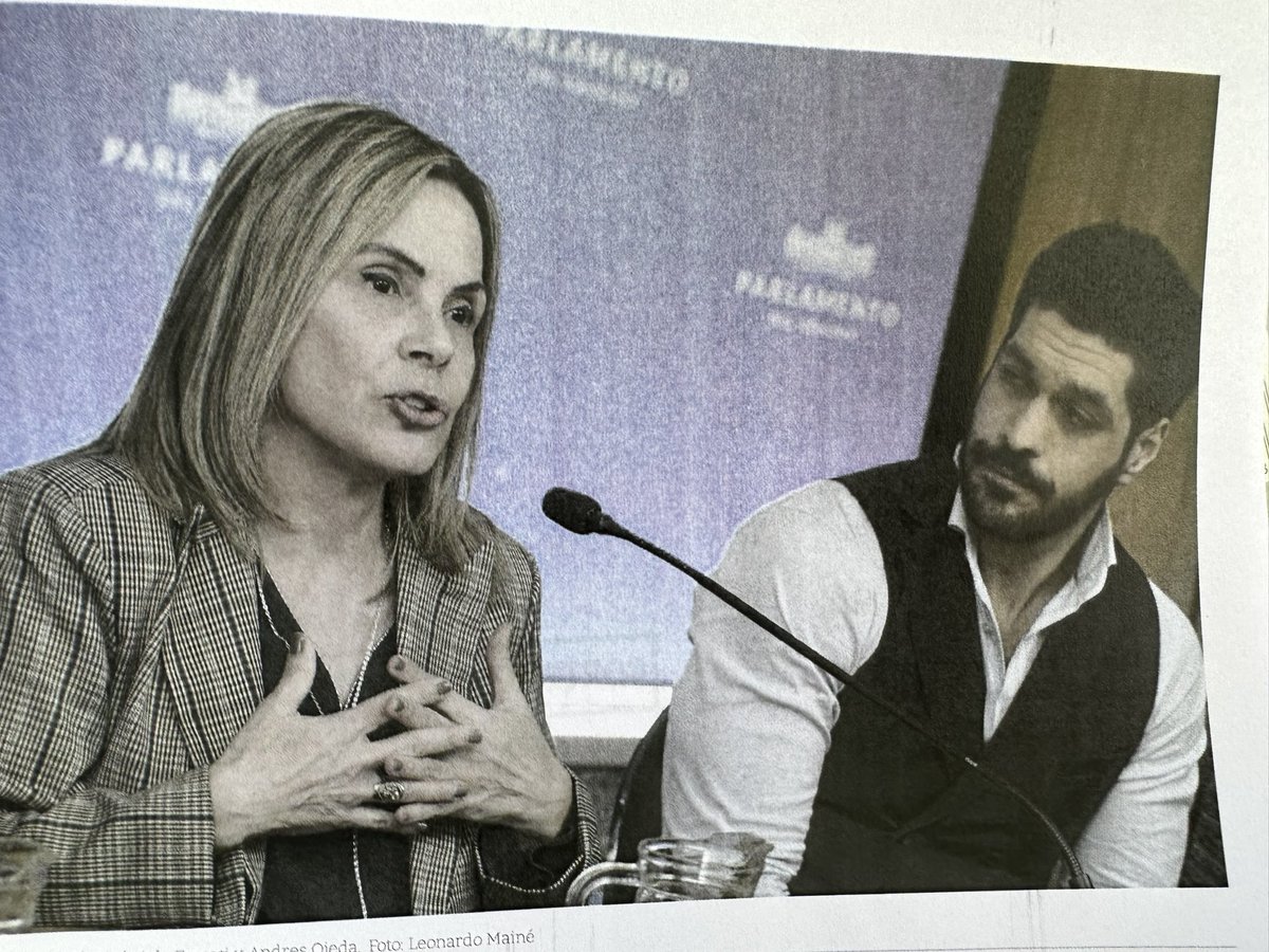 JRadiccioni's tweet photo. Los Blancos Somos los Blancos y votamos a nuestro Partido Nacional. 
Hoy presentamos denuncia en la Corte Electoral contra Andres OJEDA y Gabriela Fossati (PC) por el uso ilegítimo de simbología Nacionalista e imágenes partidarias nuestras https://t.co/kG3vRCzj1W