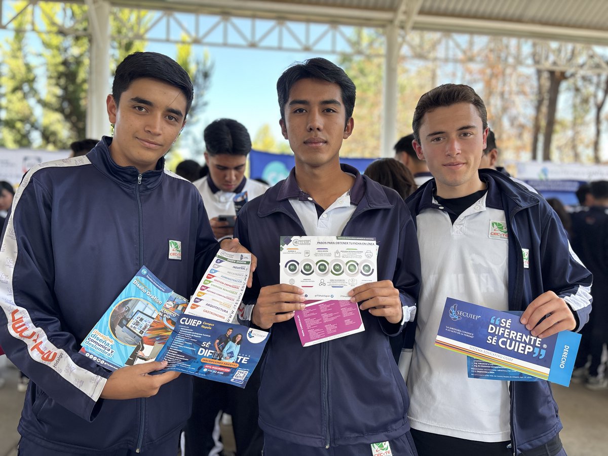 ¡Estamos avanzando en las Jornadas Vocacionales 2024 en los planteles Cecyte Hidalgo Atlapexco. y CECyTE Hidalgo Plantel Huichapan! 
Estas jornadas son fundamentales para guiar a nuestros futuros egresados ​​en la toma de decisiones sobre su próximo paso educativo.