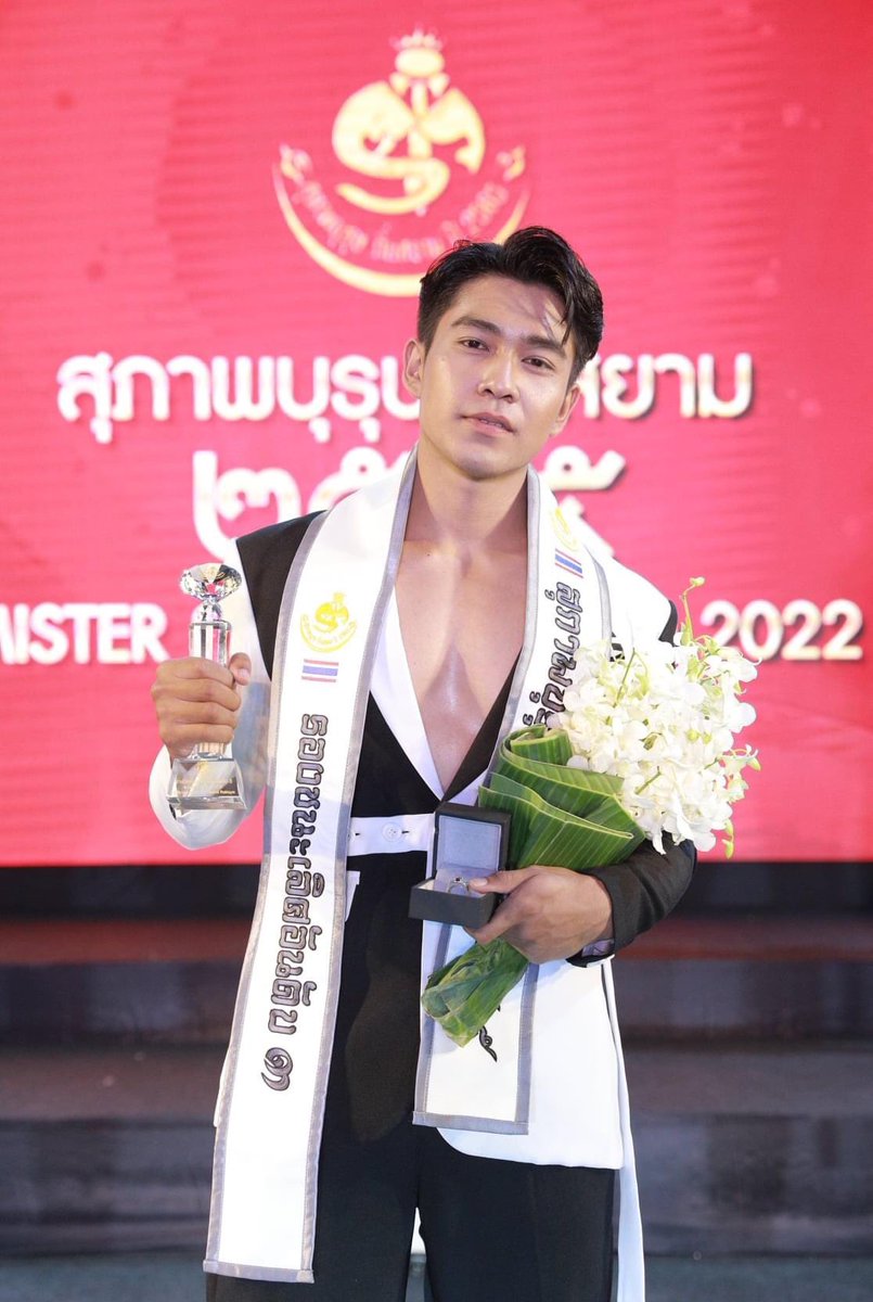 M_Mega_G's tweet photo. นายแบบเปิดแล้ว https://t.co/cBdqigxksW