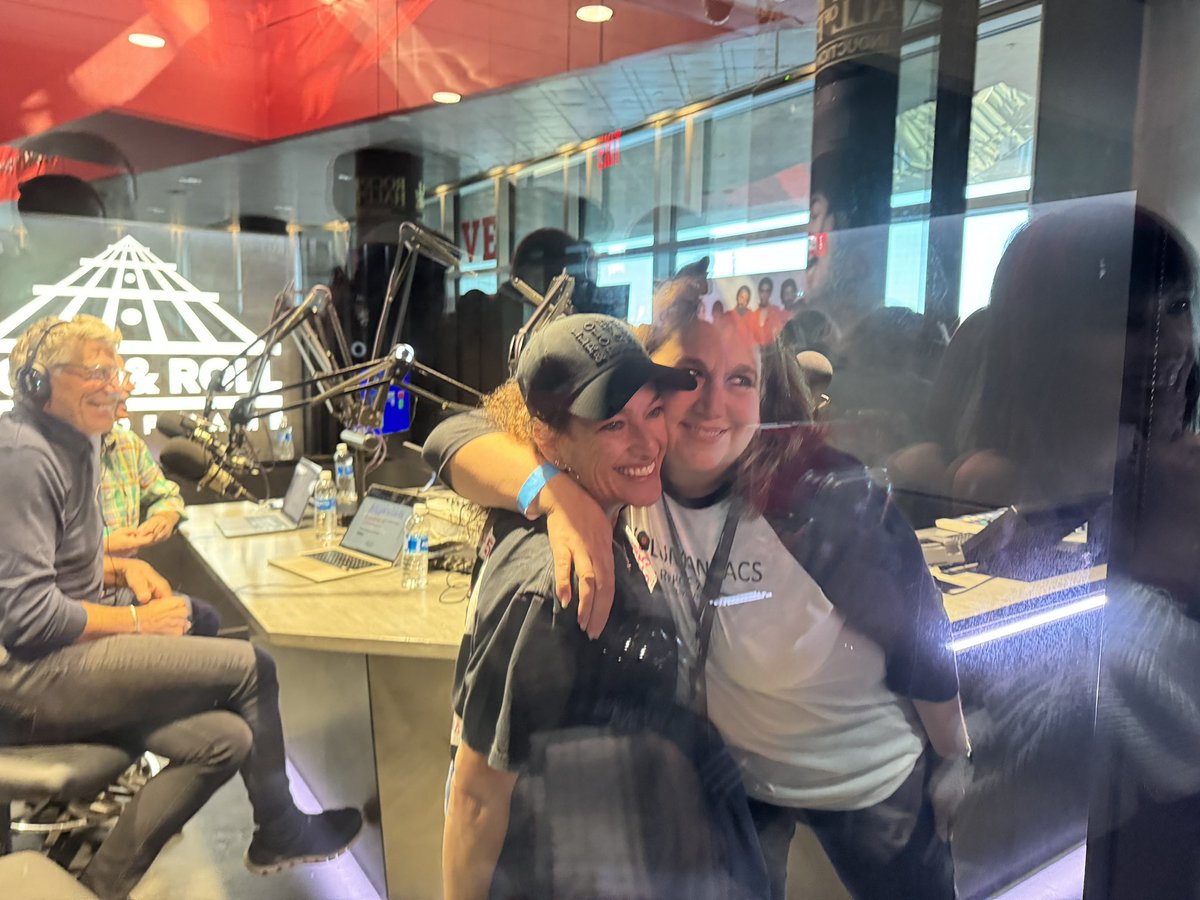 RunnerWineBeach's tweet photo. Everyone should listen to @sounduppod with #AlanLight & @goodymade & produced by @ColettiRoger this week. @JanSpencerPR I got to discuss our love of Foreigner with them on air. They also discussed inductees: @ATCQ @peterframpton @davematthewsbnd @maryjblige @dionnewarwick https://t.co/Hj5j5weZUS