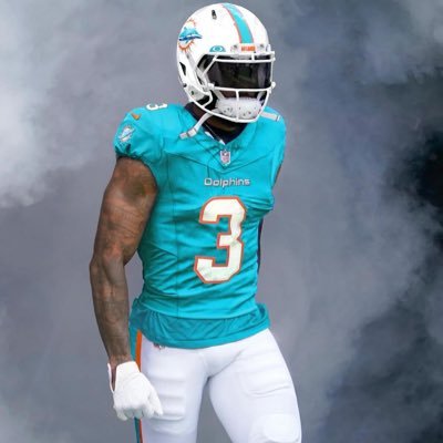 SplashnFurious's tweet photo. OBJ has been DANGEROUS since signing with the Dolphins 

4 games missed 😈😈😈
3 Targets 😈
0 catches 🔥
0 yards 🔥
0 TDs 🔥🔥
3 million wasted 🔥🔥🔥 https://t.co/GzvqPCWH3g