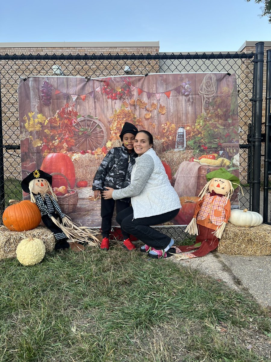 MrsWashington_'s tweet photo. https://t.co/TJFnnSy317