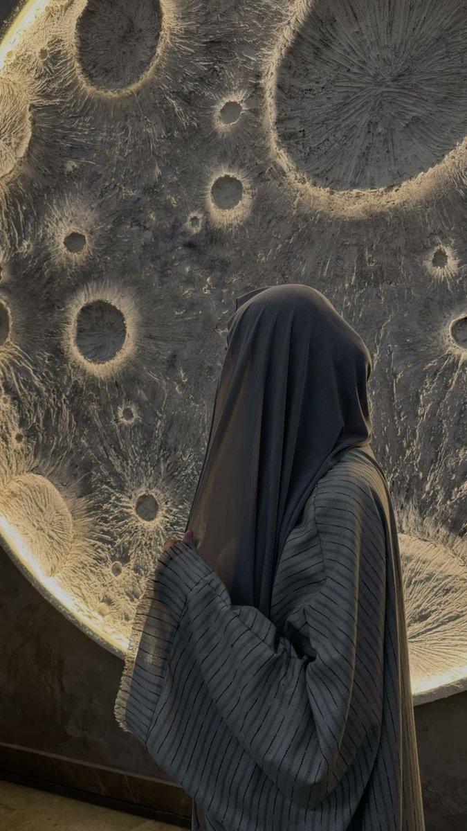 غير عليهااا مااانگ قااادر ...

           جرب ياااقاارضني صااادر ..🤍