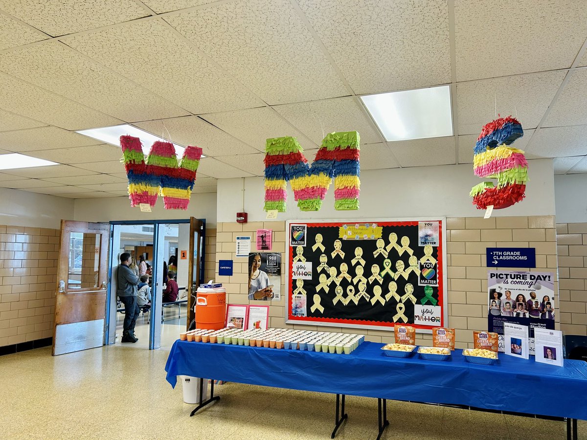 WMS_WolfPack's tweet image. HUGE shout out to Ms. Wielechowski, our outstanding DEI coordinator! 🎊💫Thank you for all your efforts in organizing the food tasting for Hispanic Heritage Month last week! #WnEverything #APSHHM #OneTeamOneAPS #APSisAwesome @SuptDuran @Miranda4APS @BoykinBryan
