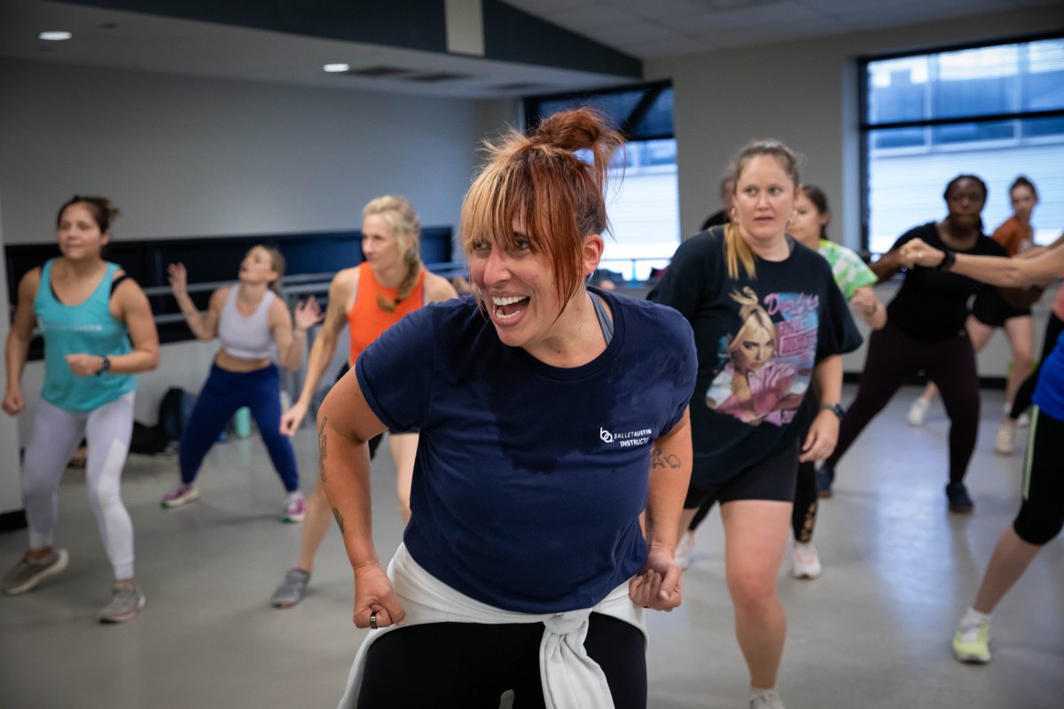 BalletAustinCTR's tweet photo. We make Cardio Dance Workouts fun! Check out the variety and drop in any time. 👉 https://t.co/LBzOOkiYGV
#dancefitness #dancefitnessclass #workoutmotivation #fitness #wellness https://t.co/dij5qcv28B