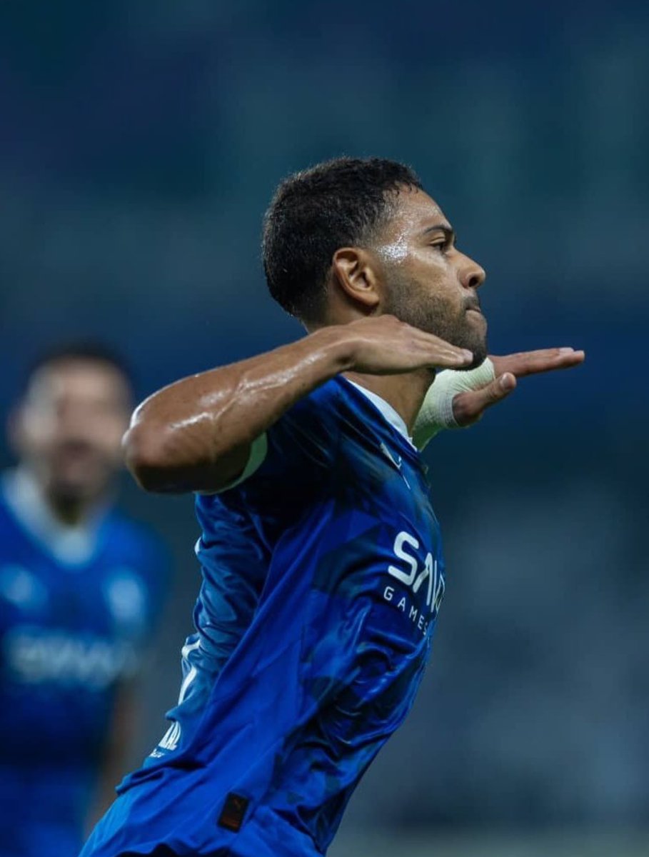 fa277m's tweet image. مبروكك هلاليسسستاااا لاجديد يُذكر 💙💙💙💙💙💙💪🏻