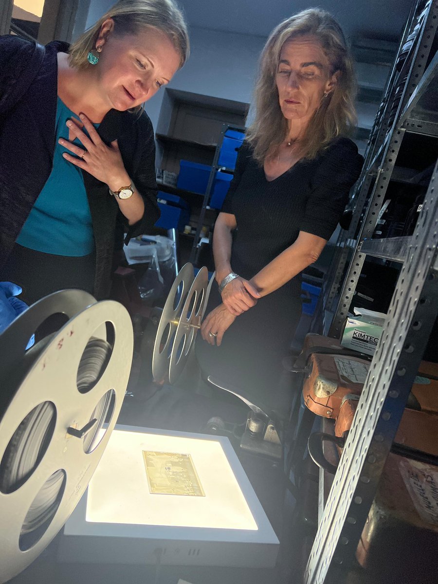 ➡️ ANIP recibió a Kerri Spindler–Ranta, consejera de Asuntos Públicos, y Camila Díaz, coordinadora de Prensa y Medios de la <a href="/usembassyMVD/">U.S. Embassy Uruguay</a>.

Recorrieron el espacio y exploraron los acervos fílmicos junto a la presidenta del Sodre <a href="/adeladubra/">Adela Dubra</a> y la directora de ANIP, Melisa Espósito