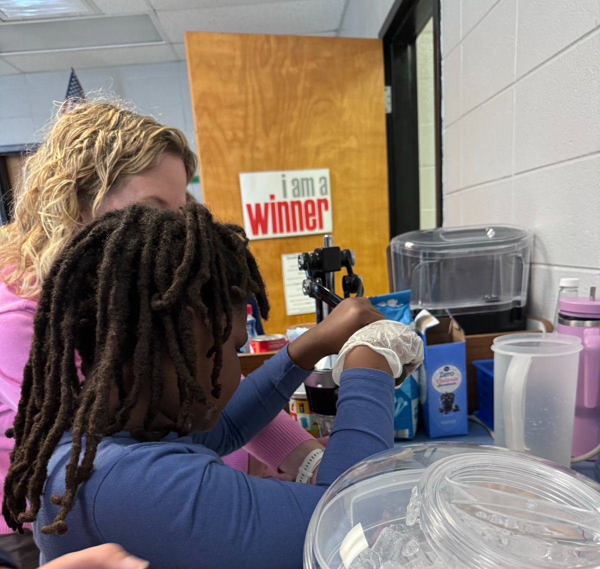 Ms. May's did a trial run for their lemonade business! They hope to have it up and running soon!
#unleashexcellence