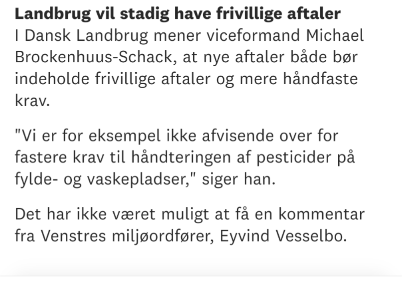 Holdvejret's tweet photo. 2009 har ringet - de vil have deres replikker tilbage #dkpol

Frit gengivet:

K
Nu må det være slut med frivillighed

SF
Vi skal både have pisk og gulerod 

RV
Vandmiljøplan III var en total fiasko.

DF
Frivillighed dur ikke

V
Ingen kommentarer

https://t.co/p1KXRgAA20 https://t.co/qAV9O22uwi
