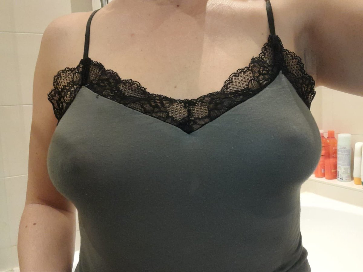 Takipçimizden özel bir poz.. Bunun gerisi gelir beyler😉🔥🔥🔥