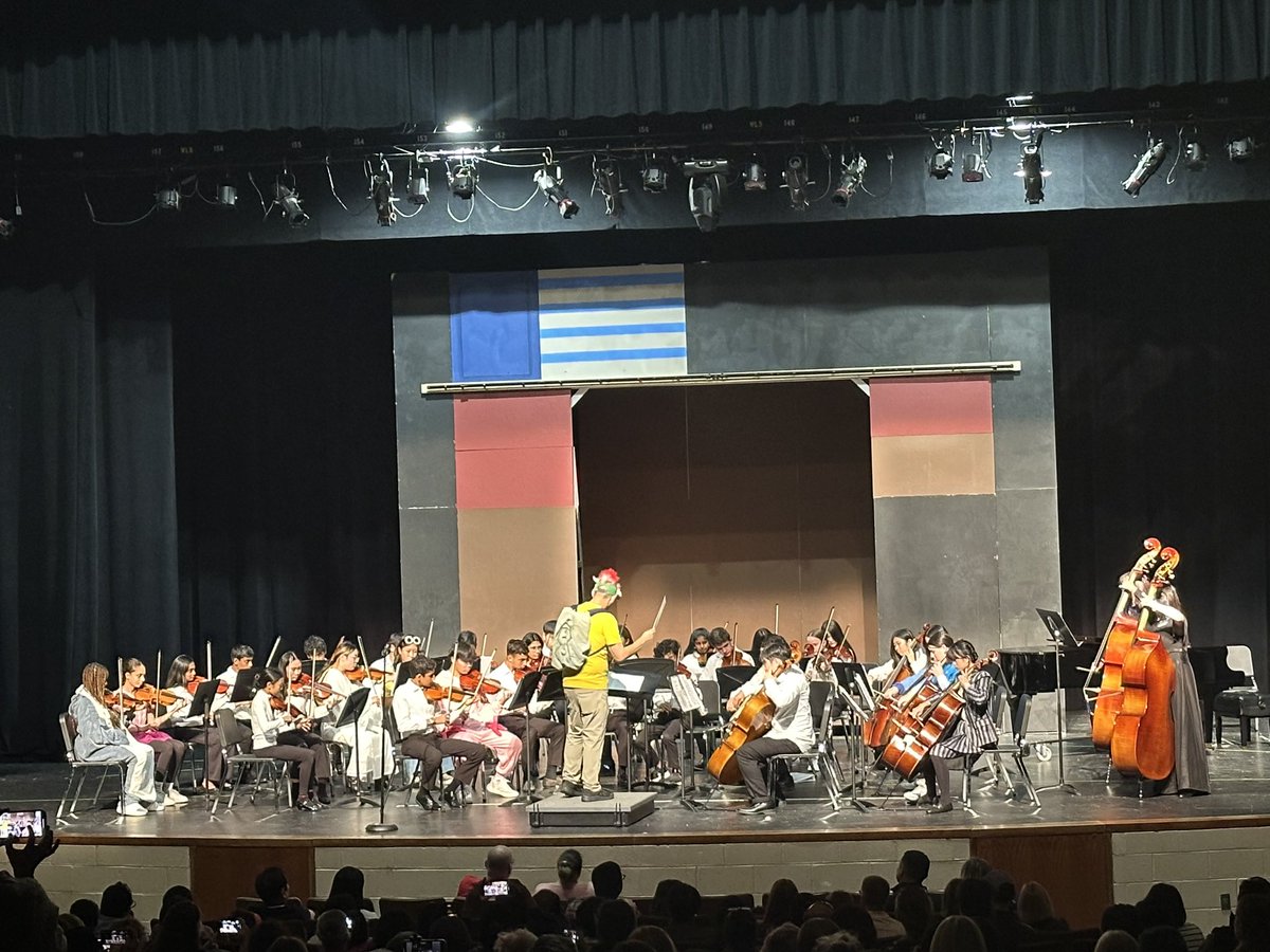 Van Hoosen Middle School (@vhmsvikings) on Twitter photo Ending a wonderful Monday in Viking Country with our 6,7,8 grade Orchestra concert. Beautiful music!!! Keep it up Vikings! VHALLIN #rowtogether @rochesterschoolsmi <a href="/rdmooney/">Dan Mooney</a> <a href="/MatthewsVikings/">Laura Matthews</a> Ending a wonderful Monday in Viking Country with our 6,7,8 grade Orchestra concert. Beautiful music!!! Keep it up Vikings! VHALLIN #rowtogether @rochesterschoolsmi <a href="/rdmooney/">Dan Mooney</a> <a href="/MatthewsVikings/">Laura Matthews</a>
